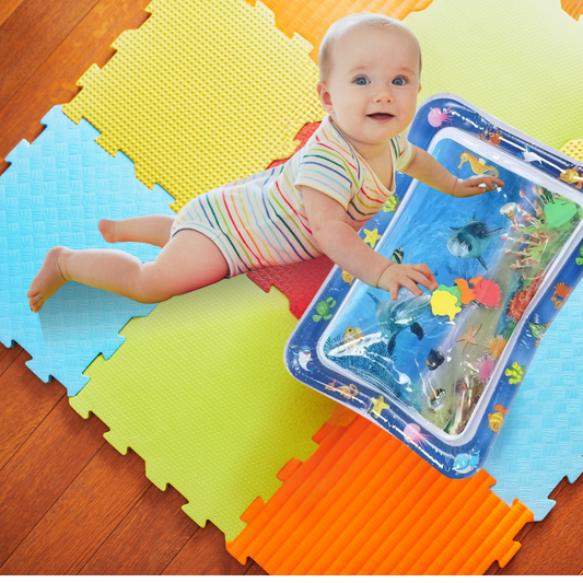 Interaktives Wasserspielzeug für Babys