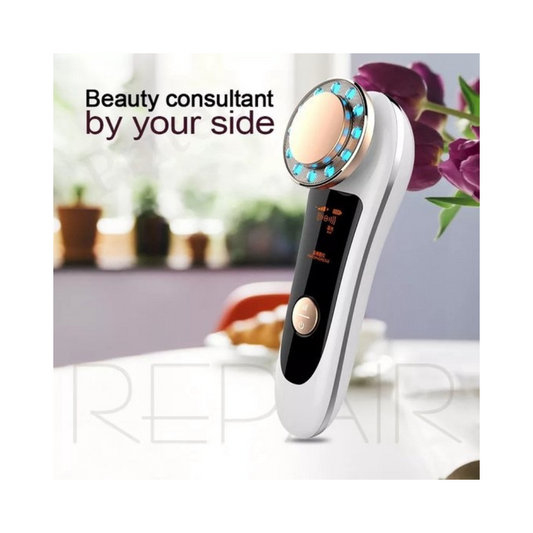 Professionelle Gesichtspflege für zu Haus und den Salon