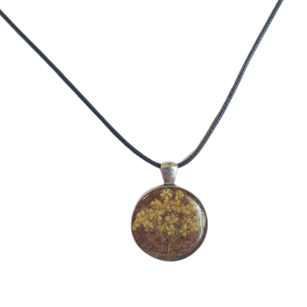 Natürlicher Blumenanhänger, handgefertigter Epoxidschmuck