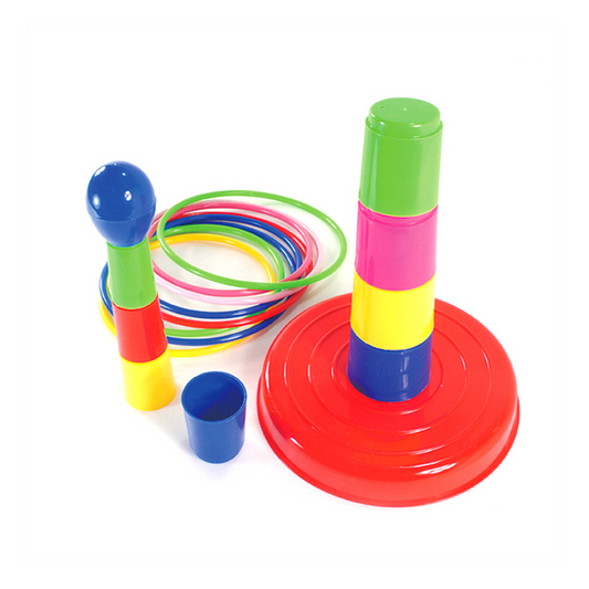 Interaktives Stapelbecher-Ringwurfspiel für Kinder